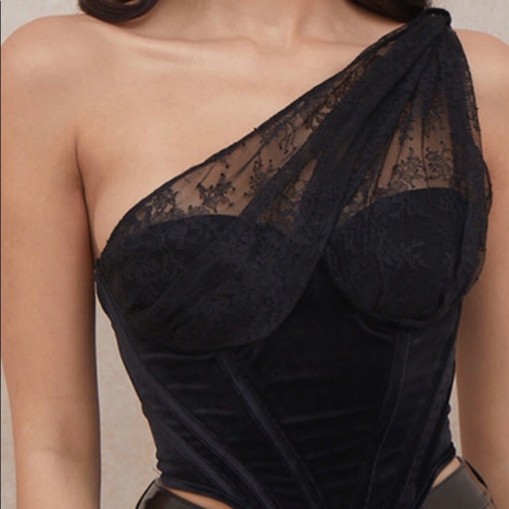 House of CB one shoulder top
